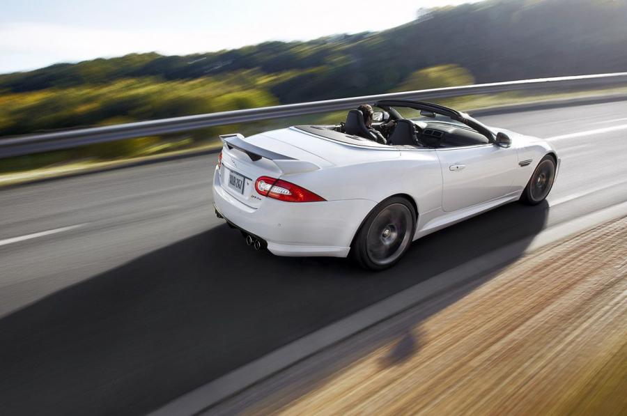  Jaguar XKR-S Convertible 2012 года  (фото 45 из 45)